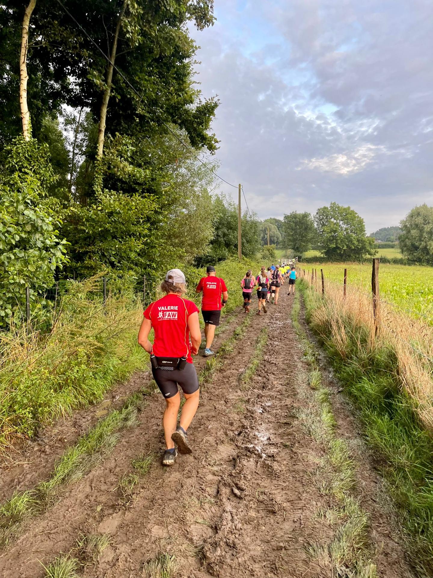 La course dans la boue