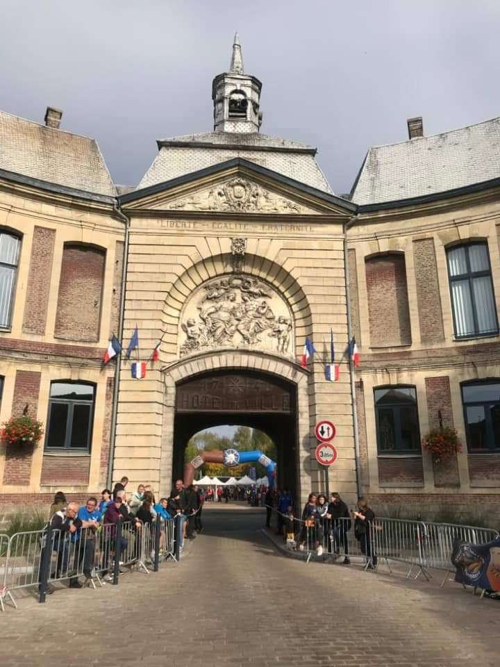 A quelques mètres de l'arrivée